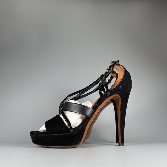 Gucci Women’s EU 38 US 8 Black Velvet Strappy Slip On Pumps Heels EUC - Picture 1 of 8